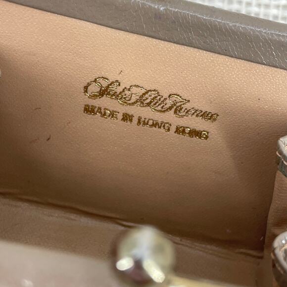 Saks Fifth Avenue Vintage Snakeskin Coin purse, Beautiful Browns and Brass - Picture 2 of 7